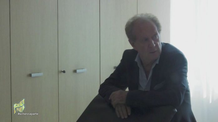 Lo scherzo a Memo Remigi a Scherzi a Parte 2021 | Video Mediaset Scherzo Memo Remigi