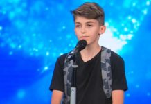 Tu si que vales 2021: Cristian Sabba salta la corda bendato e con le ciabatte | Video Witty Tv Tu si que vales 2021 Cristian Sabba