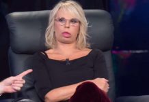 Tu si que vales 2021: Stellina fa fare le pernacchie anche a Maria De Filippi | Video Witty Tv Tu si que vales 2021 Stellina pernacchie