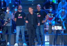 Tu si que vales 2021: i giudici e il lancio del nocciolo di ciliegia con la bocca | Video Witty Tv Tu si que vales 2021 lancio nocciolo ciliegia