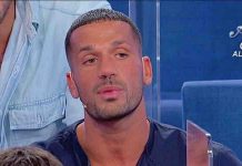 Uomini e Donne, Roberta bacia Samuele e Luca scoppia a piangere | Video Witty Tv Luca, corteggiatore Roberta a Uomini e Donne