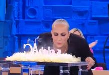 Amici 21, compleanno Alessandra Celentano: “Siete la mia famiglia” | Video Witty Tv Amici 21 compleanno