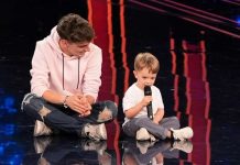 Ivanhoe e il figlio Jasper a Tu si Que Vales raccontano la loro storia e cantano | video Witty Tv Ivanhoe e il figlio Jasper