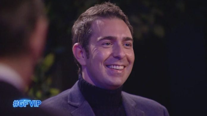 GF Vip, buon compleanno Giucas Casella, arriva la sorpresa del figlio James | Video Mediaset James sorpresa