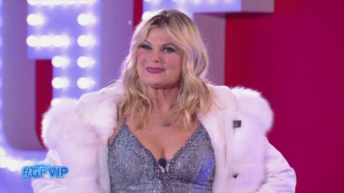 GF Vip, Patrizia Pellegrino nuova concorrente: presentazione e ingresso in Casa | Video Mediaset Patrizia Pellegrino Nuova concorrente
