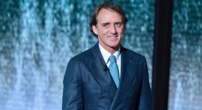 Roberto Mancini a Verissimo: “Vincere l’Europeo è stato straordinario” | Video Mediaset Roberto Mancini