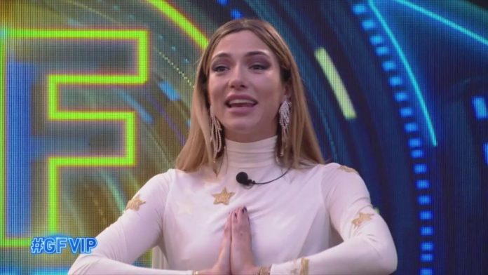 Grande Fratello Vip, chi è uscito ieri sera lunedì 22 novembre? Nessun Eliminato, la preferita è Soleil | Video Mediaset Soleil è la preferita