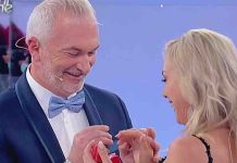 Uomini e Donne, Caterina e Biagio presto sposi: “ci siamo conosciuti tre anni fa grazie al tuo invito Maria” | Video Witty Tv Biagio e Caterina a Uomini e Donne