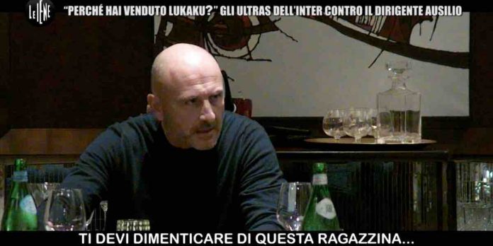 Scherzo Piero Ausilio a Le Iene: complice la figlia Giulia finita nella ‘gabbia dei palloni’ | Video Mediaset Scherzo Piero Ausilio a Le Iene