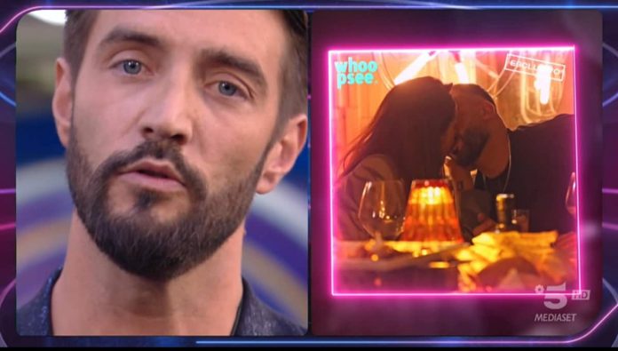 GF Vip, Delia Duran bacia un altro uomo: la reazione di Alex Belli | Video Mediaset Alex bacio Moglie