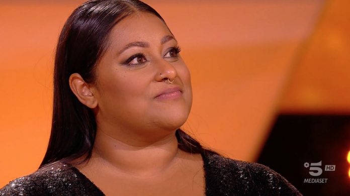 Michelle Perera ottiene 100 dalla giuria alla finale di All Together Now con “I believe i can fly” | Video Mediaset All Together Now