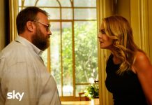 “Lasciarsi un giorno a Roma”, Claudia Gerini diventa sindaco di Roma: “Roma è una città difficile. La dividerei in distretti e mi concentrerei sui trasporti” Lasciarsi un giorno a Roma - Gerini e Fresi