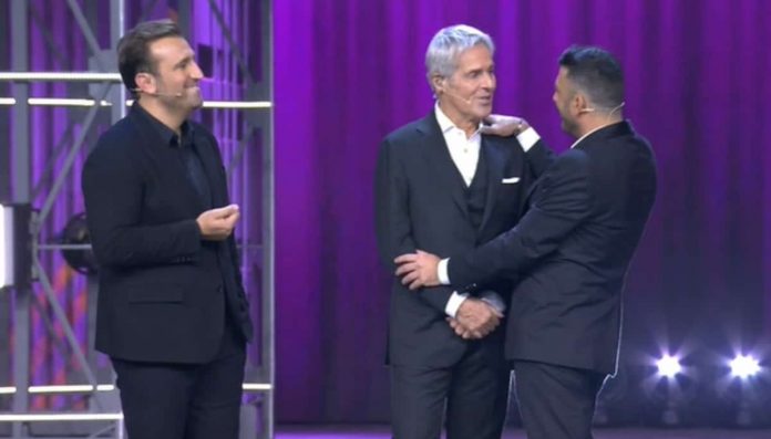 Pio e Amedeo a Uà, i consigli a Claudio Baglioni: “Devi fare i balletti su Tik Tok” | Video Mediaset Pio e Amedeo a Uà