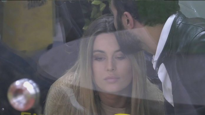 GF Vip, Gianmaria Antinolfi taglia con Sophie Codegoni: “Per me finisce qui. Oggi metto me al primo posto” | Video Mediaset Sophie e Gianmaria