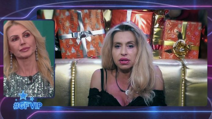 GF Vip, Scontro tra Valeria Marini e Nathaly Caldonazzo: “Sei appena arrivata, porta rispetto” | Video Mediaset Valeria Vs Nathaly