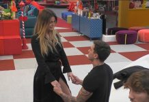 GF Vip, la proposta di fidanzamento di Alessandro Basciano a Sophie Codegoni | Video Mediaset Alessandro e Sophie proposta di fidanzamento