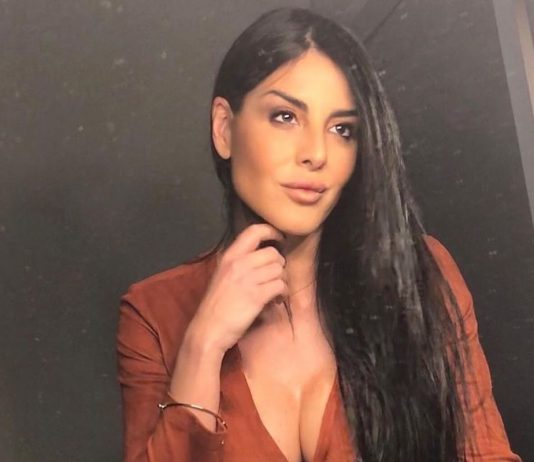 Barbara Francesca Ovieni, è lei la signora del calcio in tv con ben due programmi: “Il processo di 7Gold” e “Diretta Stadio” Barbara Francesca Ovieni