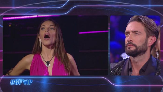 Grande Fratello Vip, Delia Duran lascia definitivamente Alex: “Sei un bugiardo” | Video Mediaset Delia rottura definitiva con Alex