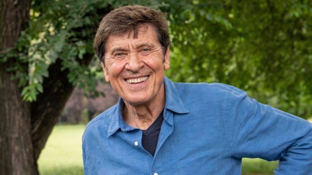 Evviva! Gianni Morandi su Rai 1: anticipazioni e ospiti della prima puntata del 26 aprile