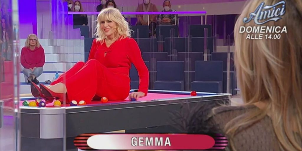 Gemma sfilata Uomini e Donne