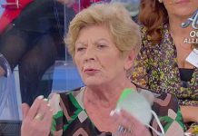 Uomini e Donne, Pinuccia in lacrime lascia lo studio: “non sono cattiva” | Video Witty Tv Pinuccia a Uomini e Donne