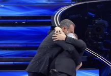 Sanremo 2022, il trionfo di Fiorello tra tamponi e il bacio tra Amadeus e Coletta Fiorello fa baciare Amadeus e Coletta