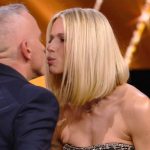 Ascolti tv, mercoledì 16 febbraio 2022: Ero in guerra ma non lo sapevo (10.63%), Michelle Impossible (19.65%), Le Iene (7.26%) | Dati Auditel Michelle Hunziker e Eros Ramazzotti