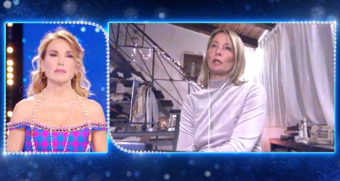 Flavia Vento ha abbandonato La Pupa e il Secchione Show: “Barbara è successa una cosa grave” | Video Mediaset Flavia Vento la pupa e il secchione show
