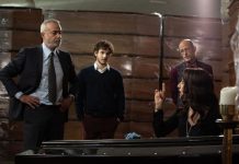 I cassamortari, Massimo Ghini: “Nel film diciamo cazzate dette bene, in Italia chi governa ne dice dette male” | Esclusiva "I Cassamortari"