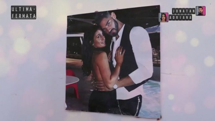 Ultima Fermata: Jonatan e Adriana, una telefonata cambia il corso del loro rapporto | Video WittyTv Jonatan e Adriana