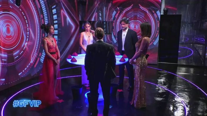 GF Vip Finale, televoto flash: chi vuoi salvare tra Davide Silvestri e Lulù Selassiè? | Video Mediaset Televoto flash Davide e Lulù