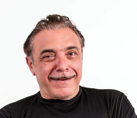 Don Matteo 13, Nino Frassica accende gli entusiasmi: “Non escludo il ritorno, Terence non morirà” | Esclusiva nino frassica