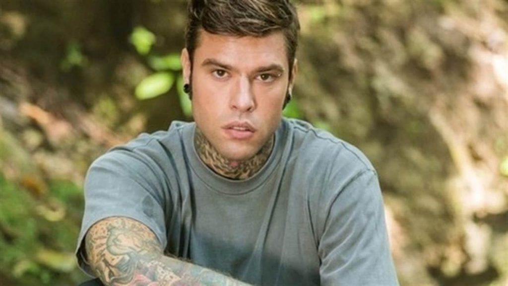 Fedez ospite a Belve, le anticipazioni: lacrime e smentite sui tradimenti a Chiara Ferragni