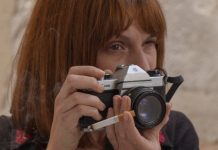 Ascolti tv, domenica 22 maggio 2022: Solo per passione – Letizia Battaglia (17.8%), Avanti un altro…pure di sera! (11.7%) | Dati Auditel Isabella Ragonese nei panni di Letizia Battaglia