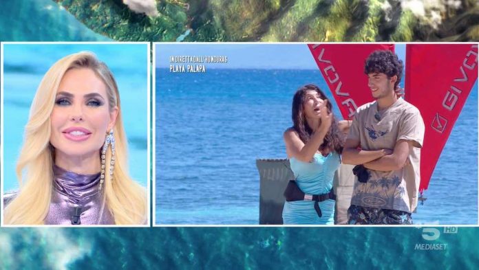 Isola dei Famosi 2022: la ribellione di Alessandro nei confronti di mamma Carmen Di Pietro | Video Mediaset Isola Dei famosi 2022