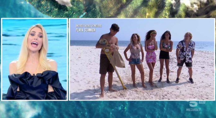 Isola dei Famosi 2022: Blind e Nick dei Cugini di Campagna nuova coppia dopo l’espulsione di Silvano | Video Mediaset Isola dei Famosi 2022