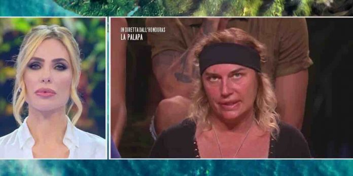 Isola dei Famosi 2022, Edoardo contro Lory Del Santo: “è la persona più falsa del mondo” | Video Mediaset Isola dei Famosi 2022, Lory Del Santo