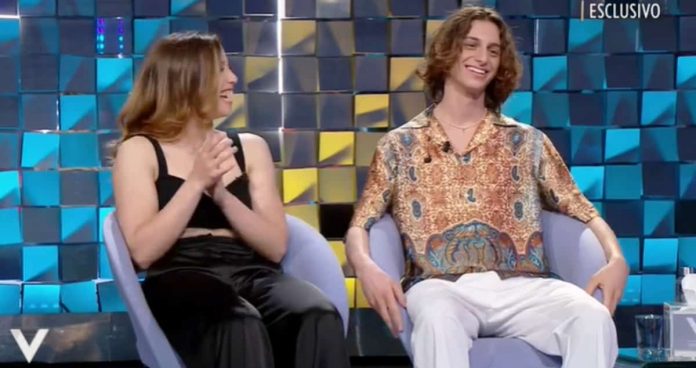 Albe e Serena a Verissimo: tra amore e talento | Video Mediaset Albe e Serena a Verissimo