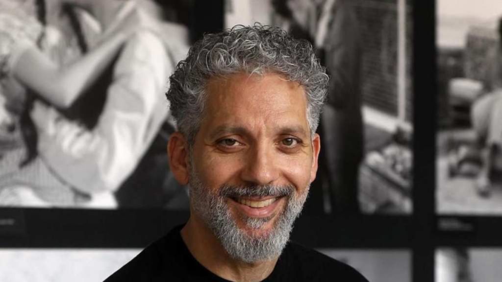 L'attore Beppe Fiorello