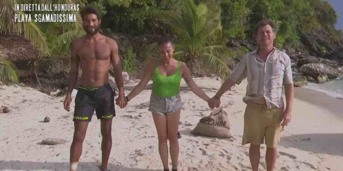 Isola dei Famosi, chi è uscito ieri sera lunedì 30 maggio 2022? Eliminato Marco Maccarini | Video Mediaset Marco Maccarini eliminato a L'Isola dei Famosi