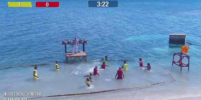 Isola dei Famosi 2022, la sfida della pelota honduregna: Nicolas in nomination | Video Mediaset pelota honduregna a L'Isola dei Famosi