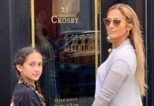 Jennifer Lopez presenta la figlia Emme a Los Angeles con un pronome “neutro” Jennifer Lopez con la figlia Emma