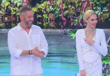 Edoardo Tavassi in studio a L’Isola dei Famosi 2022: “sto una favola”. E l’infortunio? | Video Mediaset Edoardo Tavassi a L'Isola dei Famosi 2022