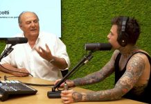 Gerry Scotti: “I miei genitori sono morti in un giorno, nonostante i miei soldi non ho potuto fare nulla” gerry scotti