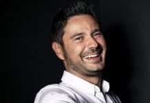 Intervista a Tinto conduttore di “Camper” su Rai1: “Sogno un Late Night Cooking Show” tinto conduttore di Camprer