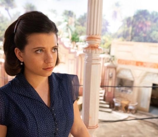 Replica Un Altro Domani in streaming, puntata del 19 ottobre | Video Mediaset un altro domani