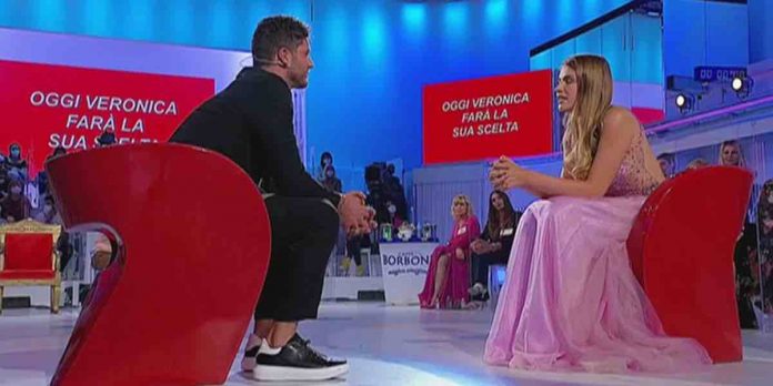 Uomini e Donne, Andrea non è la scelta di Veronica | Video Witty Tv Andrea non è la scelta di Veronica a Uomini e Donne