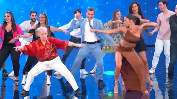 Belen Rodriguez a Tu si que vales balla con Giovanni: l’iconica esibizione | Video Witty Tv Belen Rodriguez Tu si que vales