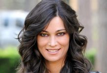 Intervista a Manuela Arcuri: “Grande Fratello Vip? Alfonso Signorini me lo propone ogni anno ma non è arrivato il momento giusto” Manuela Arcuri