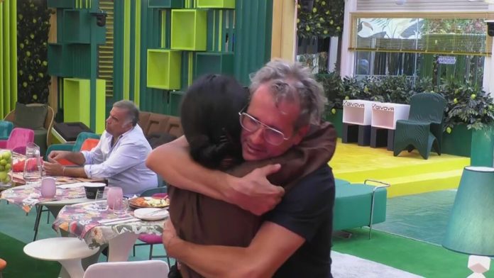 Grande Fratello Vip, Marco Bellavia corteggia Pamela Prati: «Sei single? Sei bellissima» Marco e Pamela GF Vip7